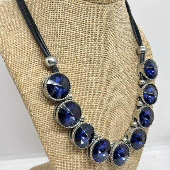 BOLD BLUE RIVOLI RHINESTONE STATEMENT NECKLACE BLACK CORD SILVER TONE BIB COLLAR - Picture 4 of 16